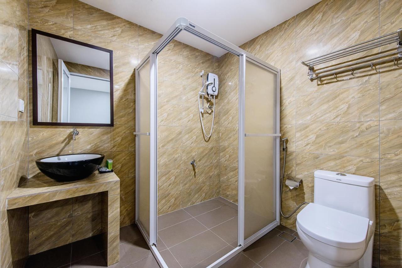 Hako Hotel Taman U Johor Bahru Exterior photo